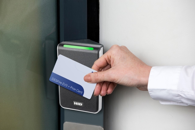 Đại diện Công ty FMC – kiểm soát ra vào